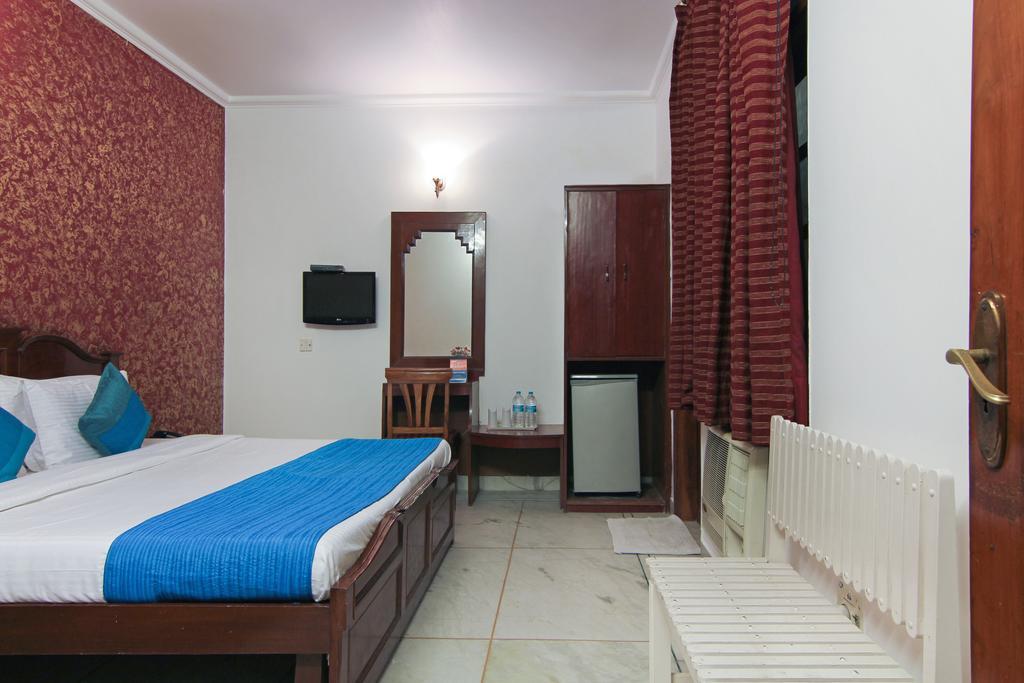 Hotel Rahul Palace Nueva Delhi Habitación foto