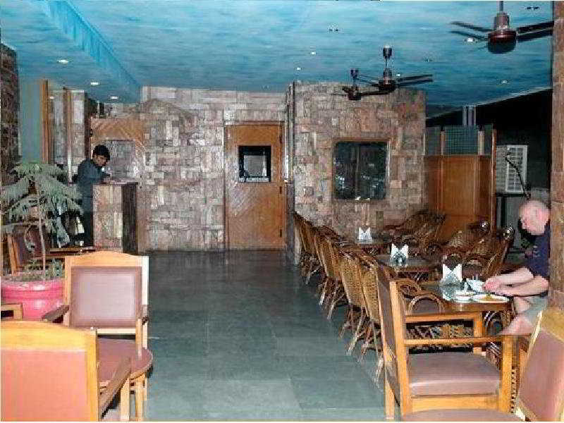 Hotel Rahul Palace Nueva Delhi Restaurante foto